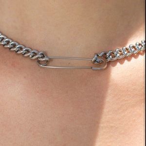 brandy melville silver safety pin chain choker